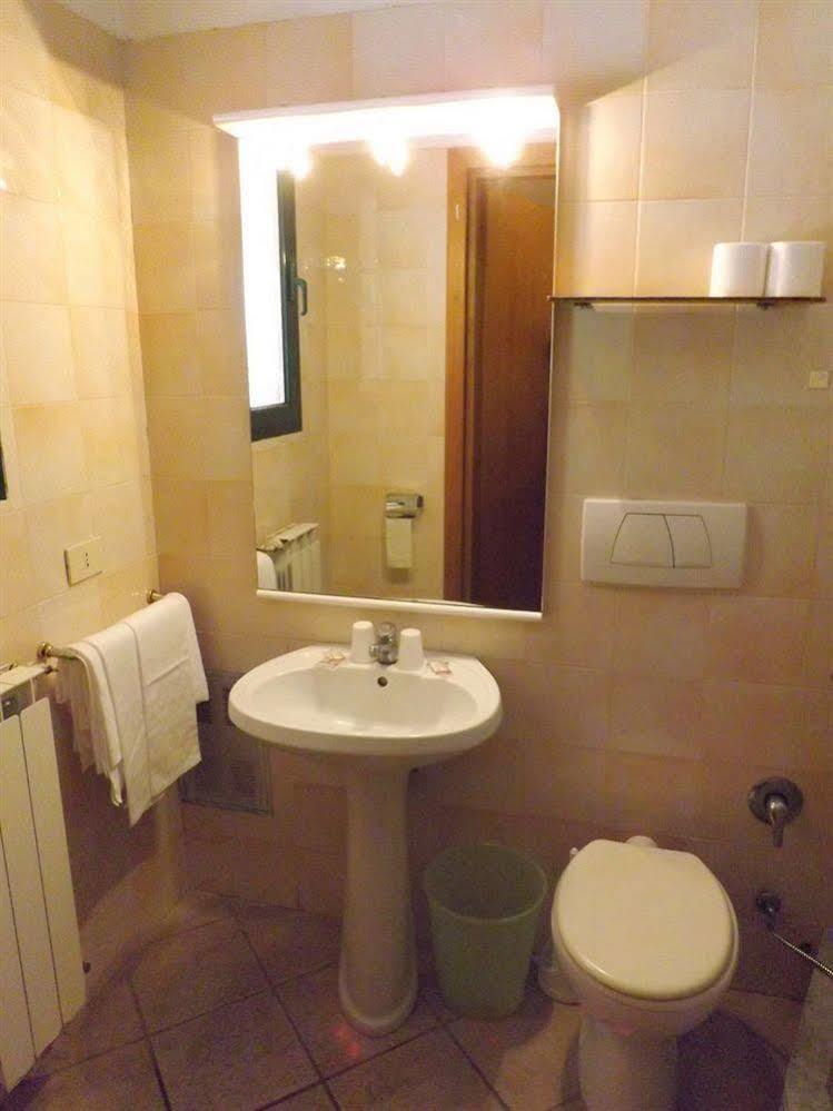 Hotel Antico Residence Roma Monterosi المظهر الخارجي الصورة